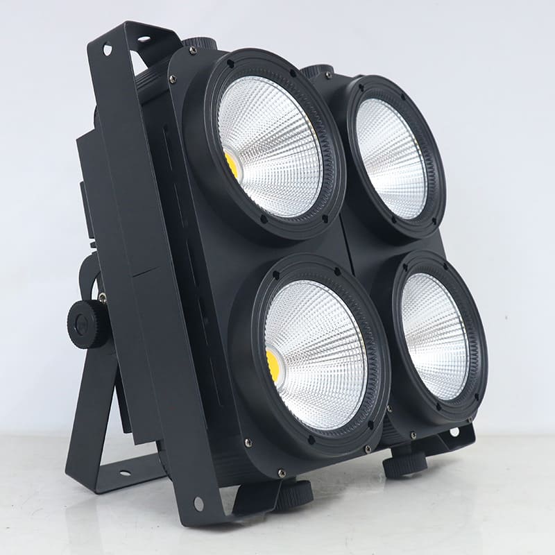LED blinder light 4*100W 2 in 1 - Image 4
